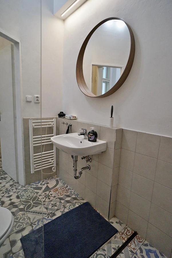 Truhlarska 4 Apartment Praga Exterior foto